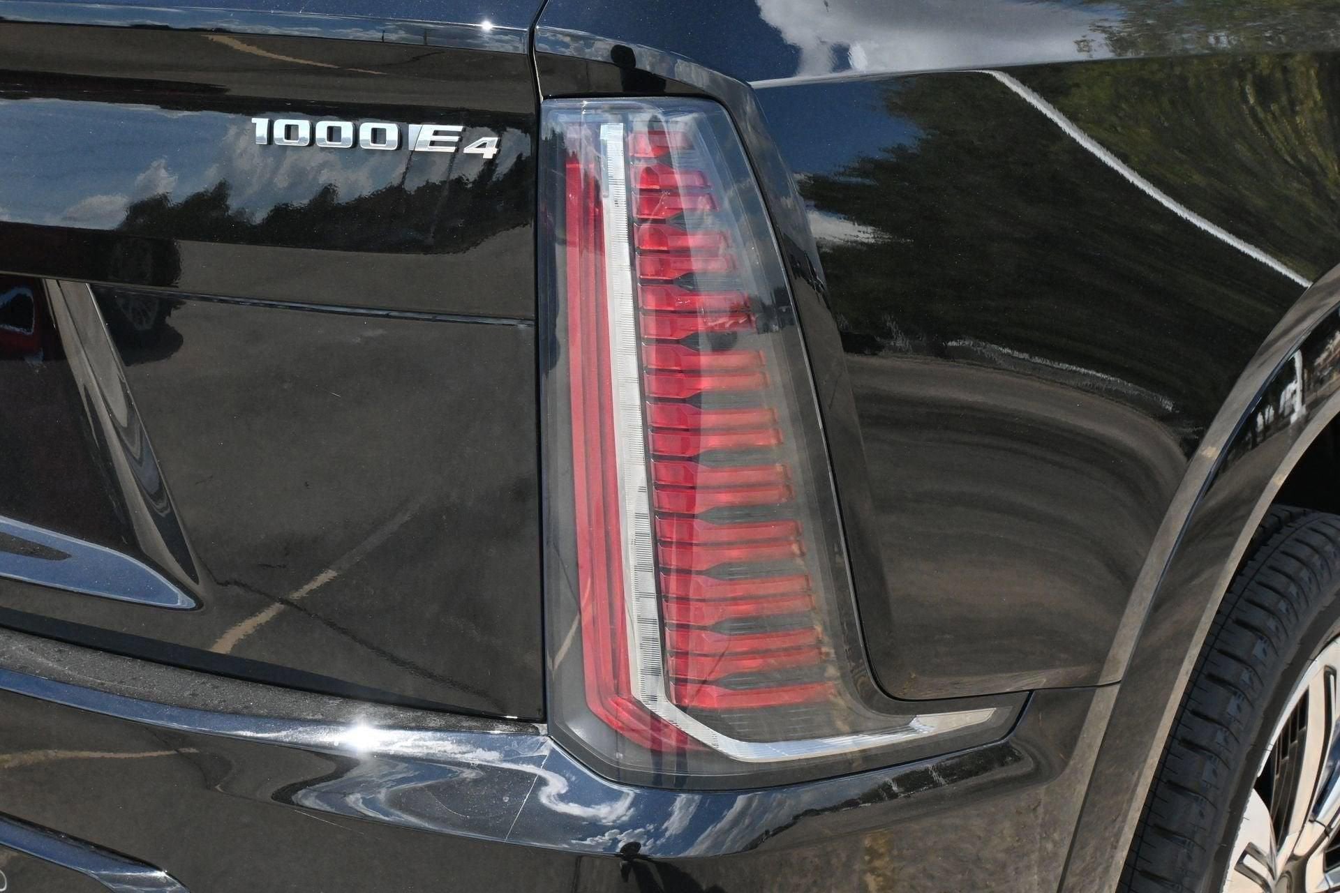 2025 Cadillac ESCALADE IQ Luxury 1