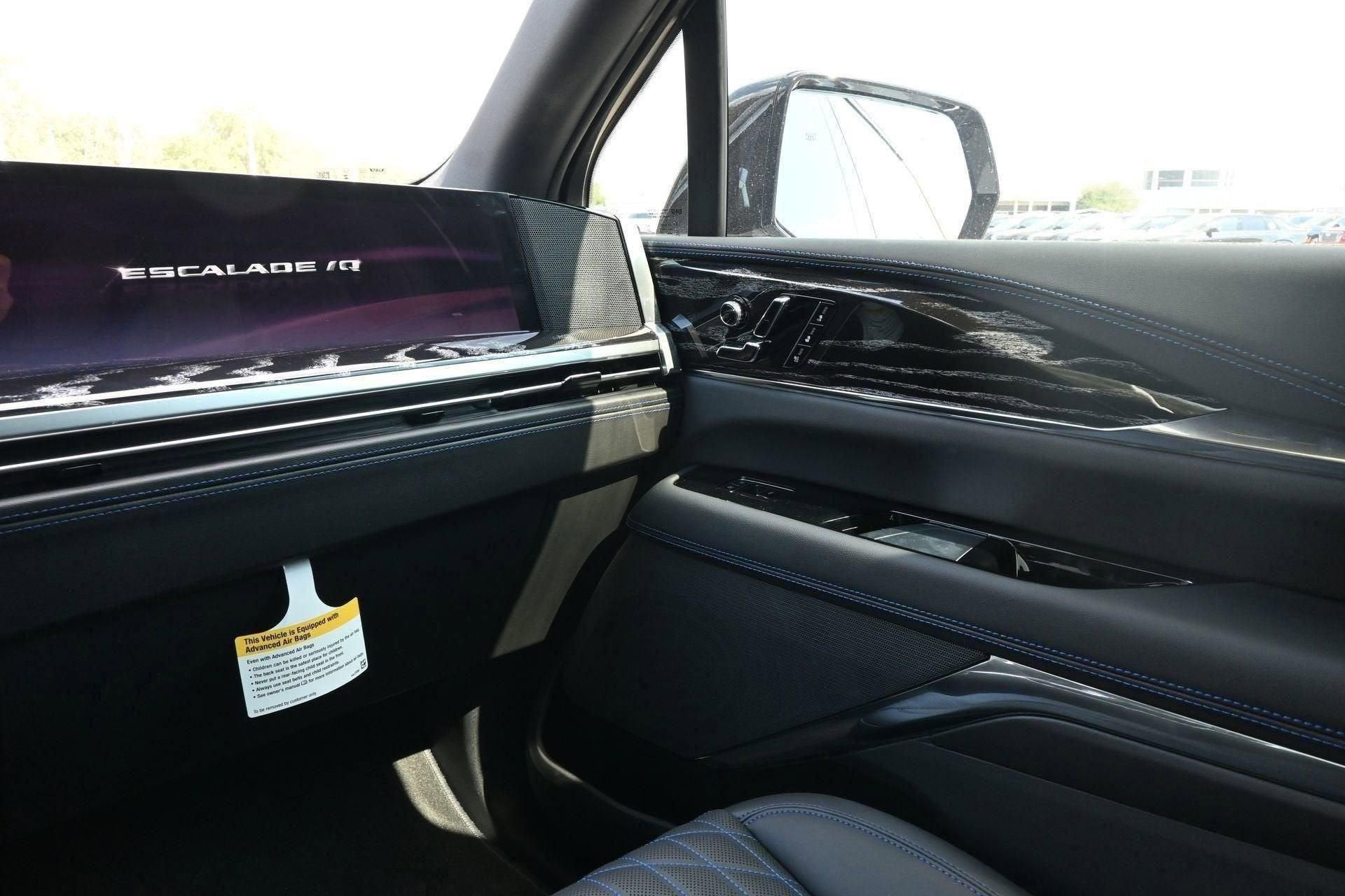 2026 Cadillac ESCALADE IQ Luxury