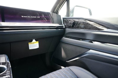 2026 Cadillac ESCALADE IQ Luxury