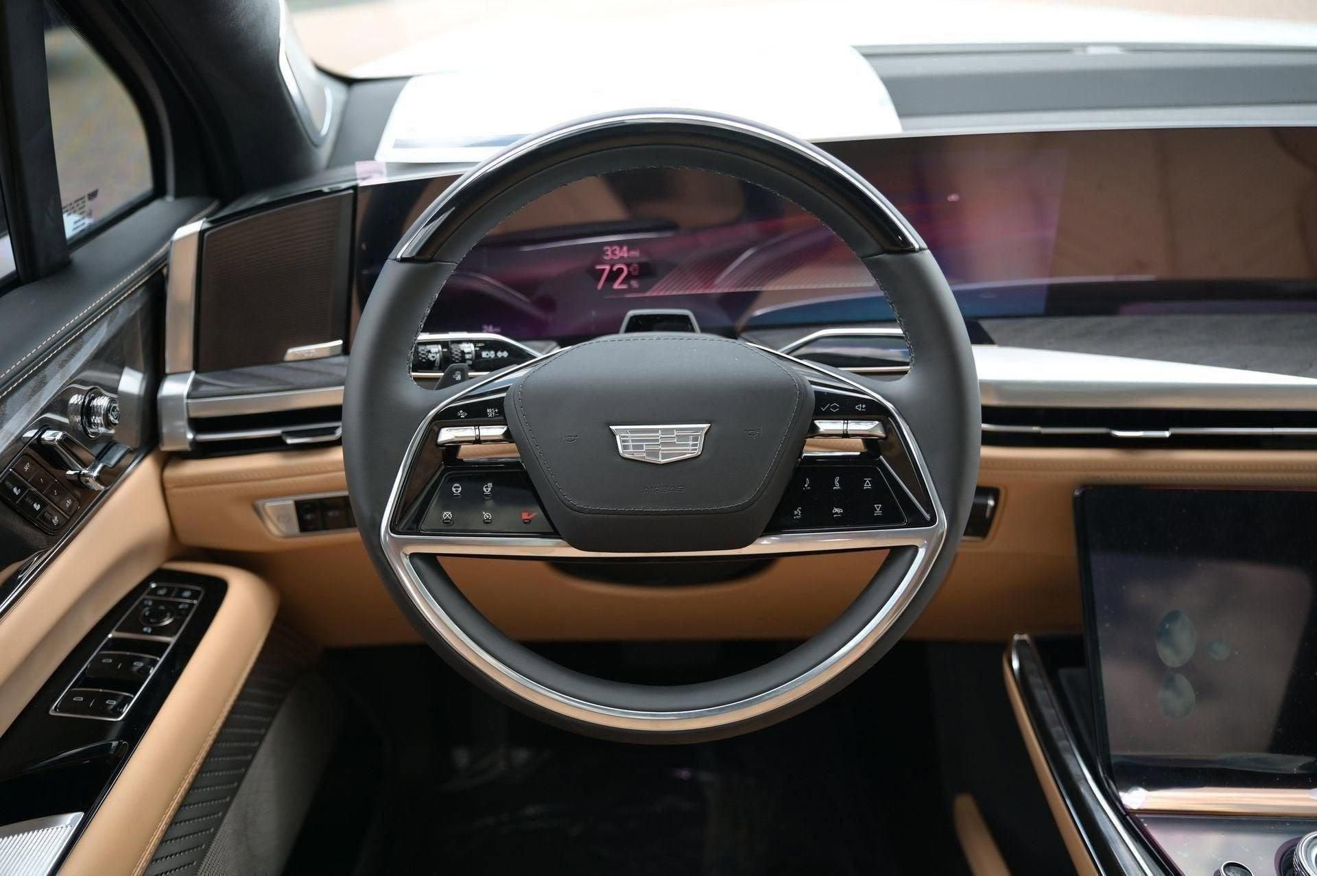 2025 Cadillac ESCALADE IQ Luxury 2