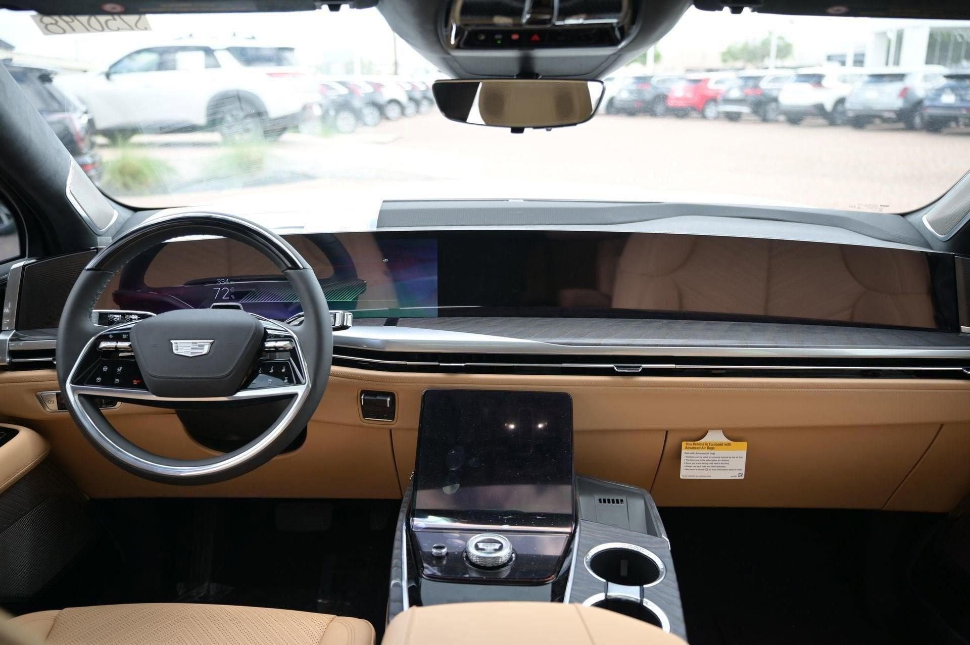 2025 Cadillac ESCALADE IQ Luxury 2