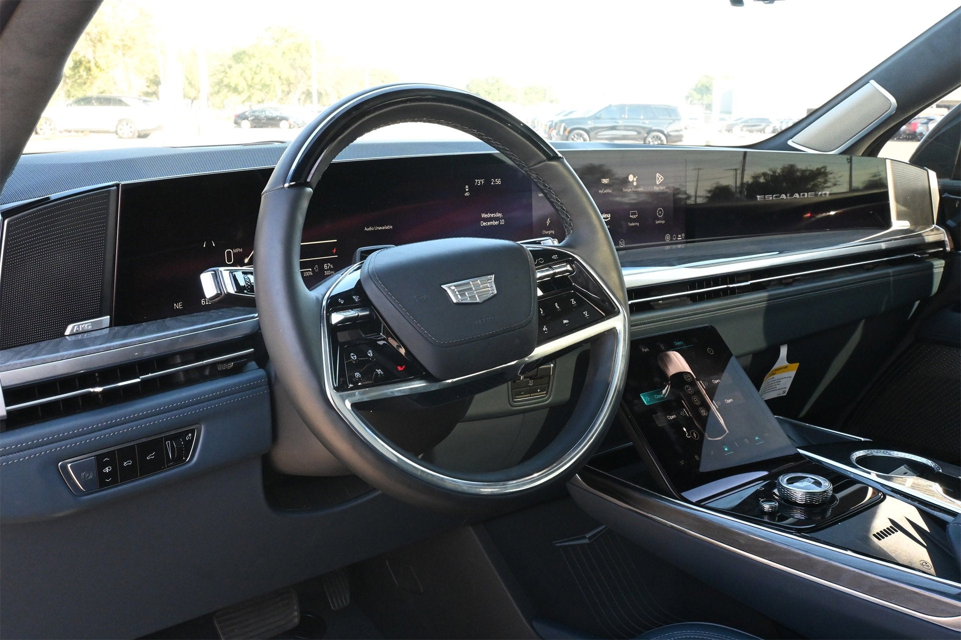 2025 Cadillac ESCALADE IQ Luxury 2