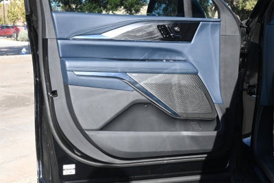 2025 Cadillac ESCALADE IQ Luxury 2