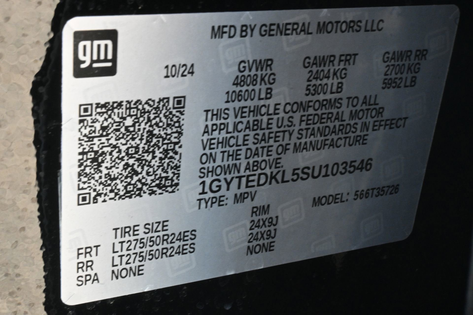 2025 Cadillac ESCALADE IQ Luxury 2