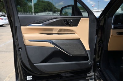 2025 Cadillac ESCALADE IQ Luxury 2