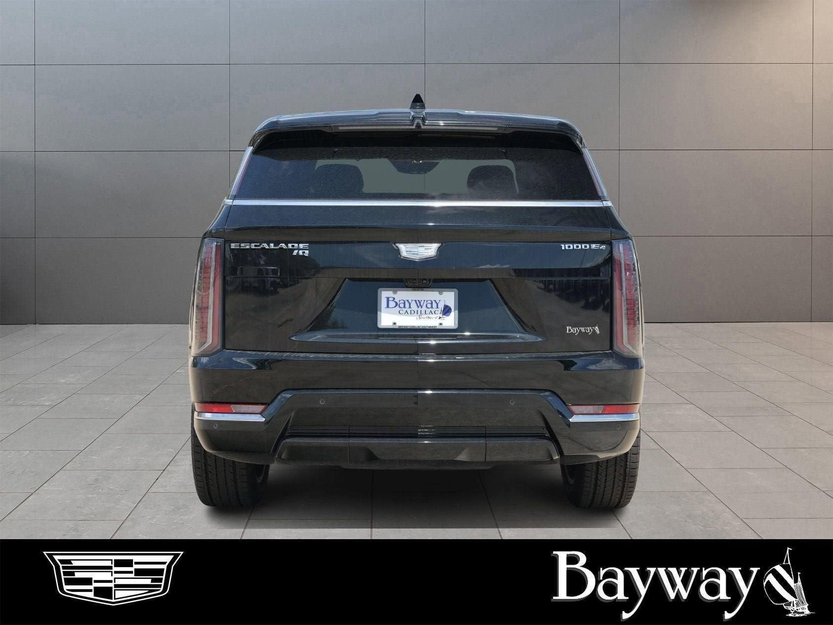 2025 Cadillac ESCALADE IQ Luxury 2