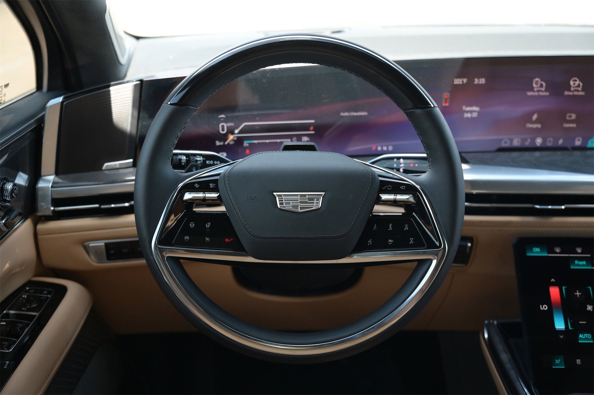 2025 Cadillac ESCALADE IQ Luxury 2