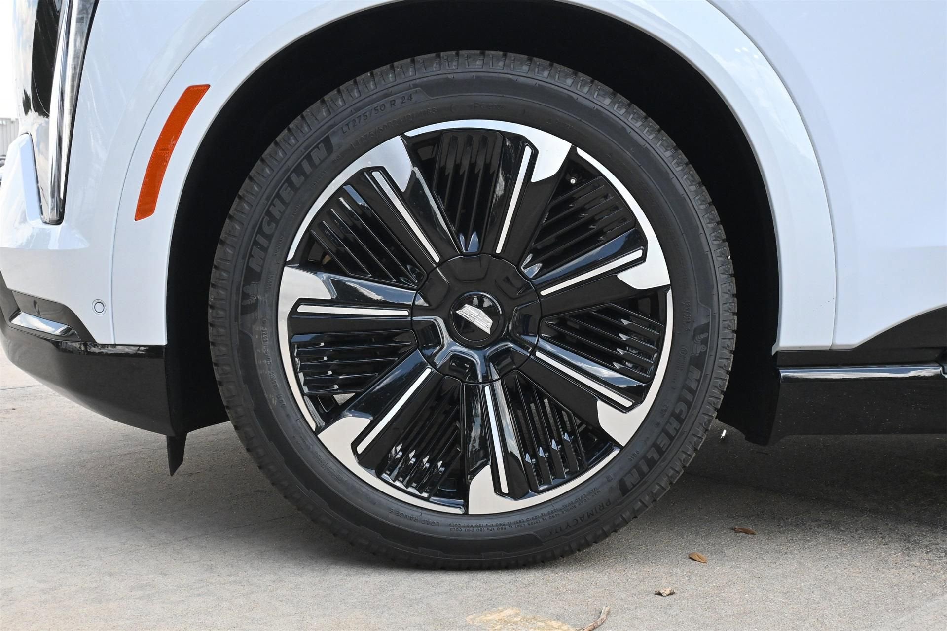 2026 Cadillac ESCALADE IQ Sport