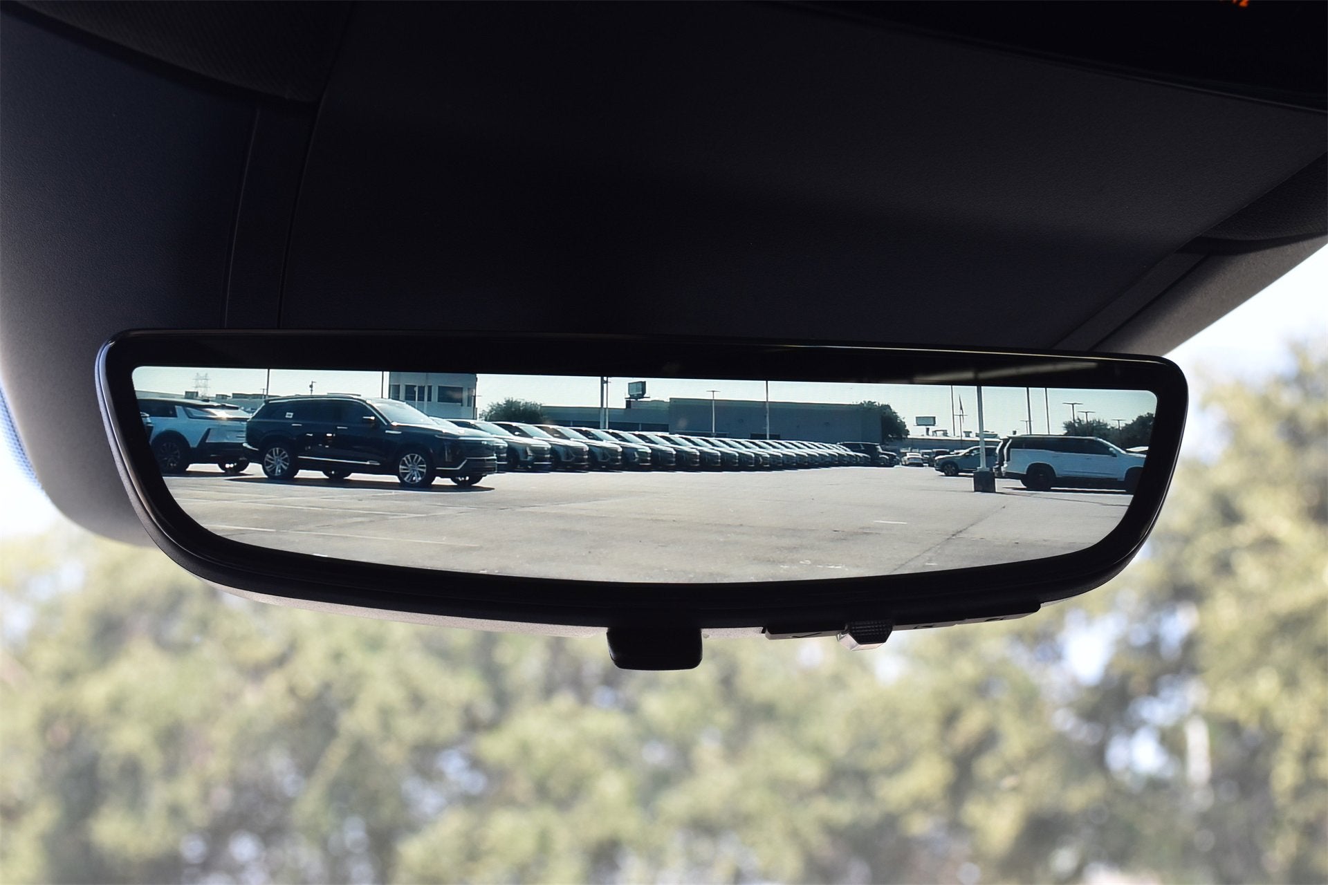 2026 Cadillac ESCALADE IQ Sport