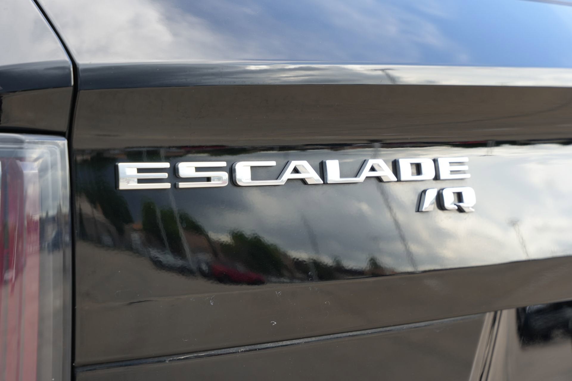 2025 Cadillac ESCALADE IQ Sport 1