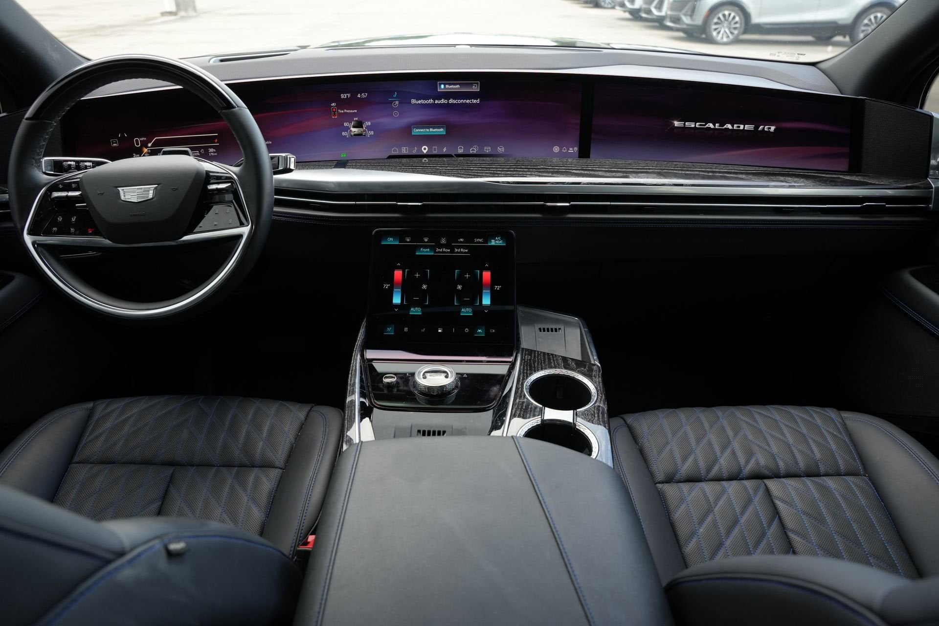 2025 Cadillac ESCALADE IQ Sport 1
