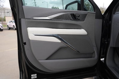 2025 Cadillac ESCALADE IQ Sport 1