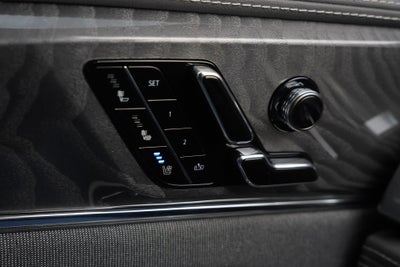 2025 Cadillac ESCALADE IQ Sport 1