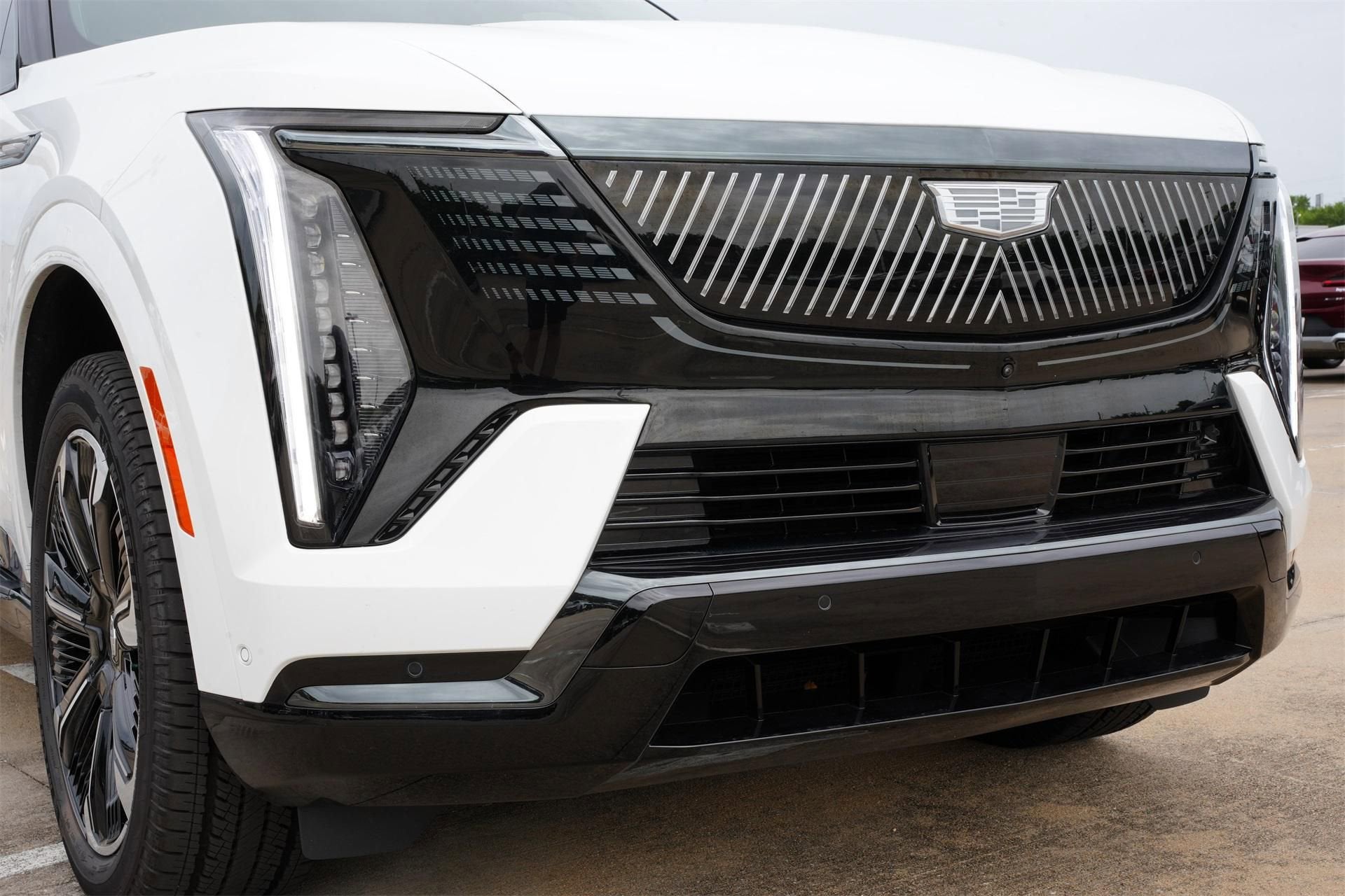 2025 Cadillac ESCALADE IQ Sport 2