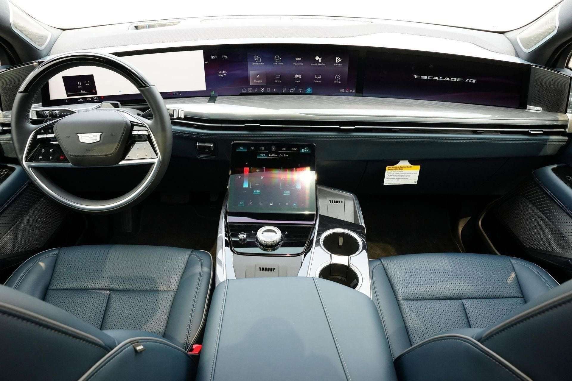 2025 Cadillac ESCALADE IQ Sport 2