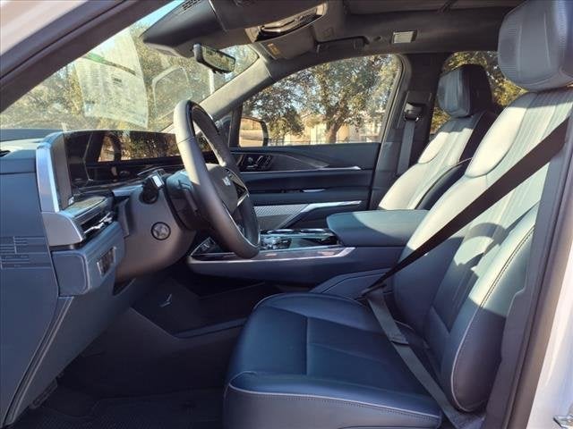 2025 Cadillac ESCALADE IQ Sport 2