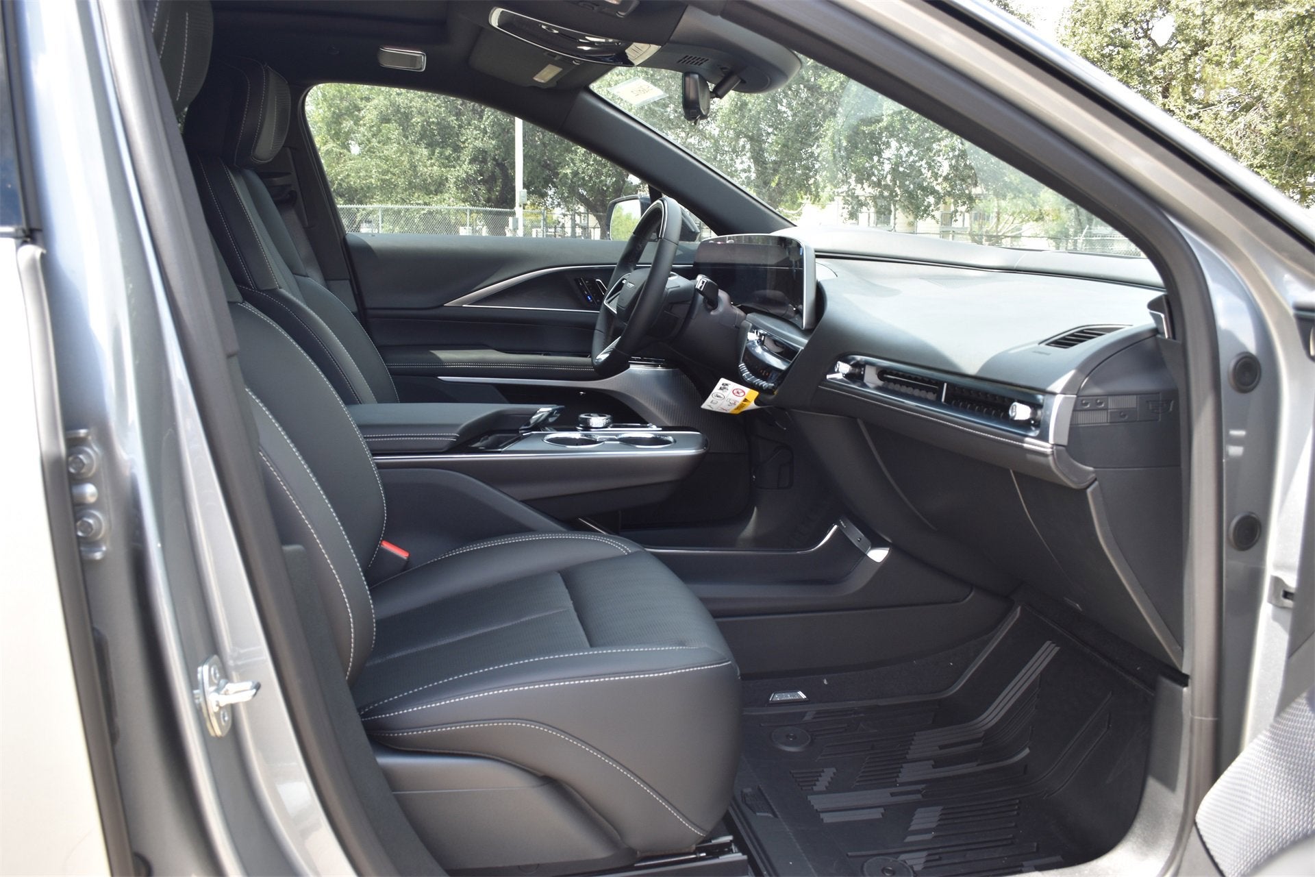 2026 Cadillac LYRIQ V-Series