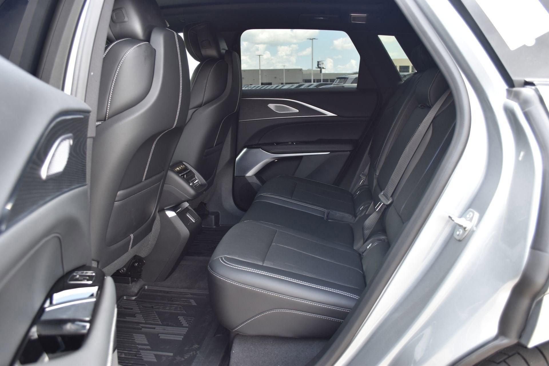 2026 Cadillac LYRIQ V-Series