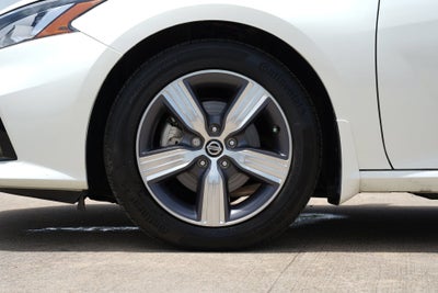 2022 Nissan Altima 2.5 SL