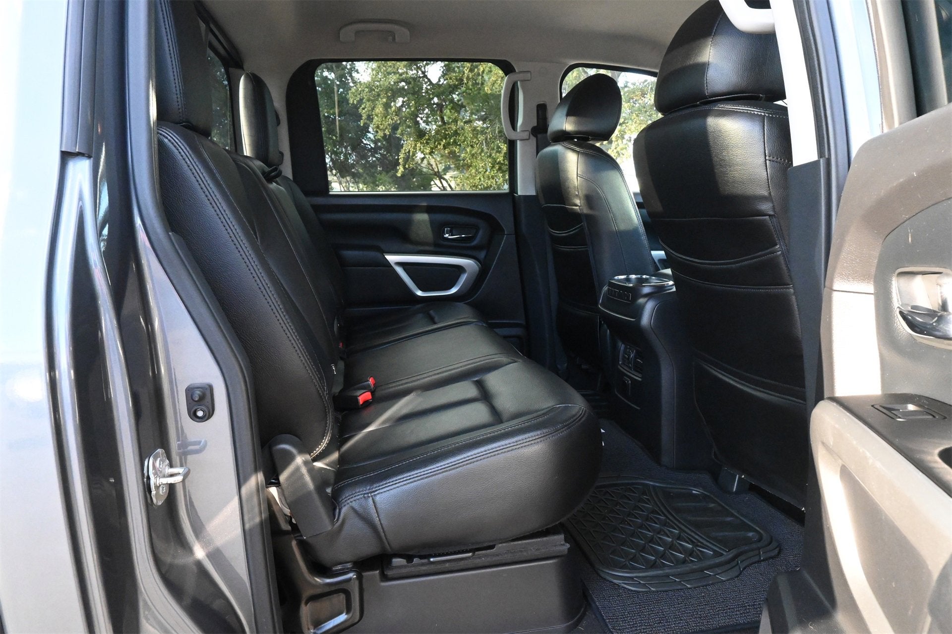 2018 Nissan Titan XD SV