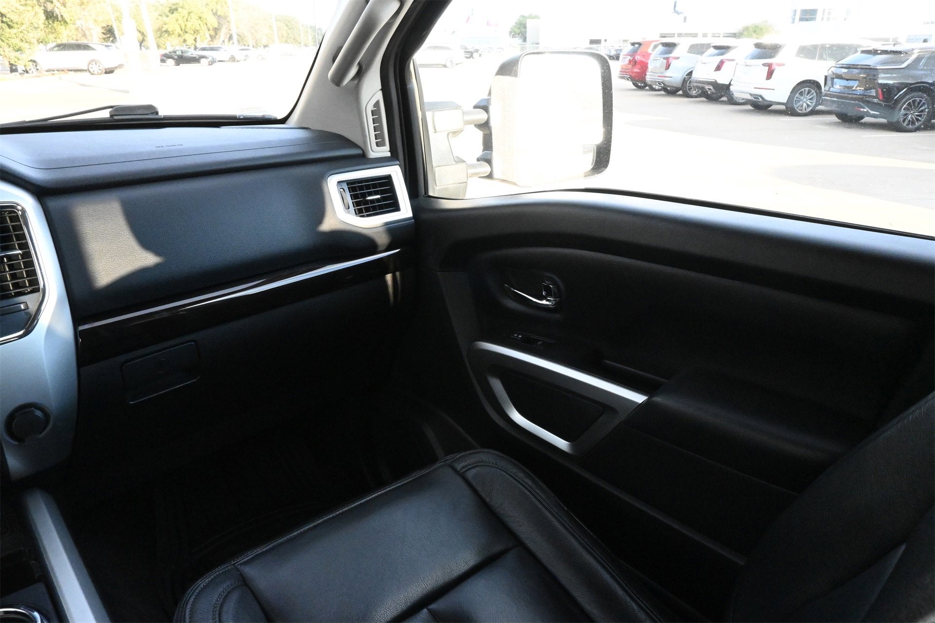 2018 Nissan Titan XD SV