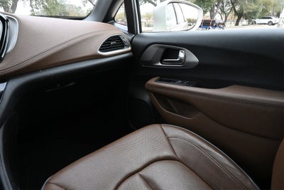 2021 Chrysler Pacifica Hybrid Limited