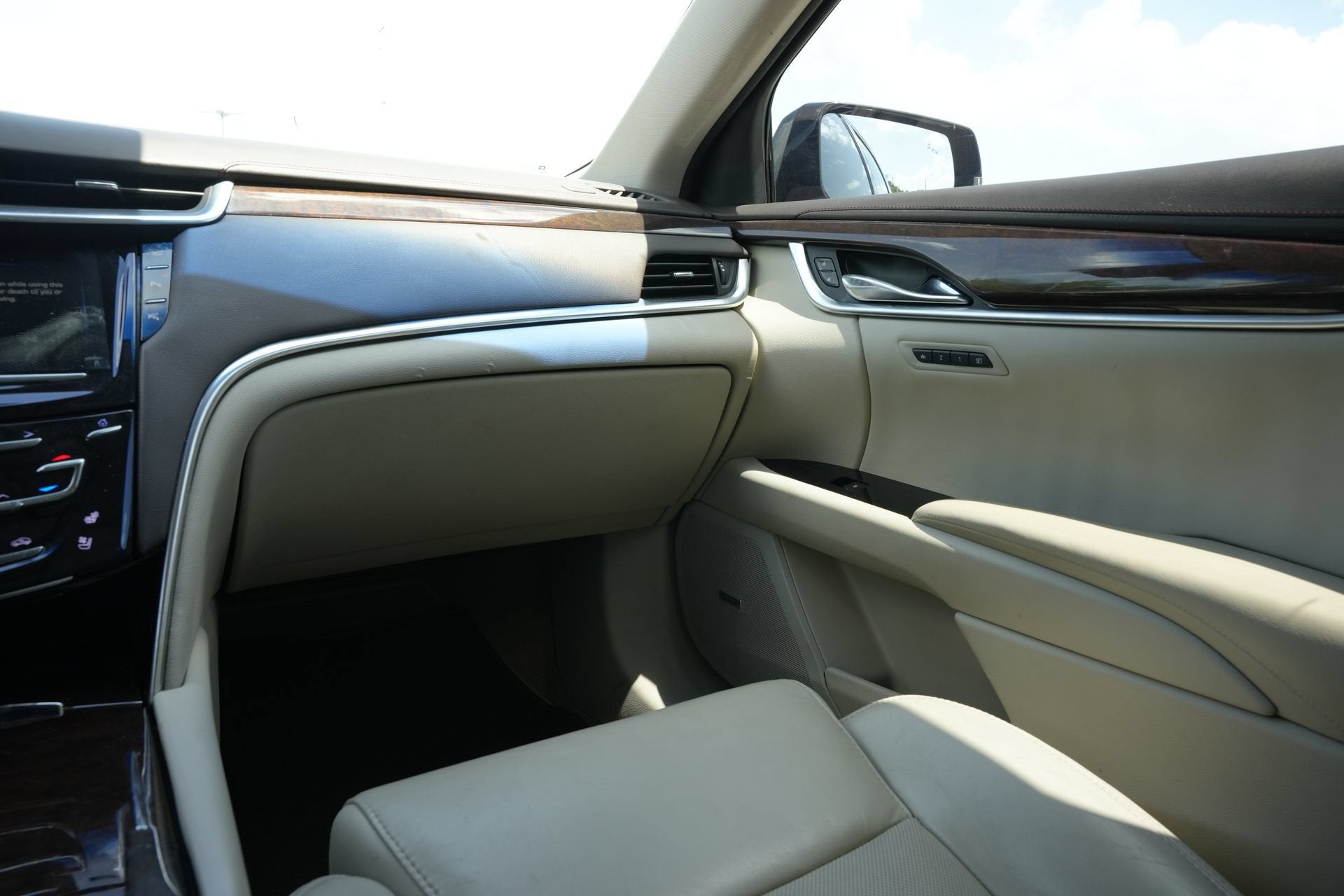 2016 Cadillac XTS Luxury Collection