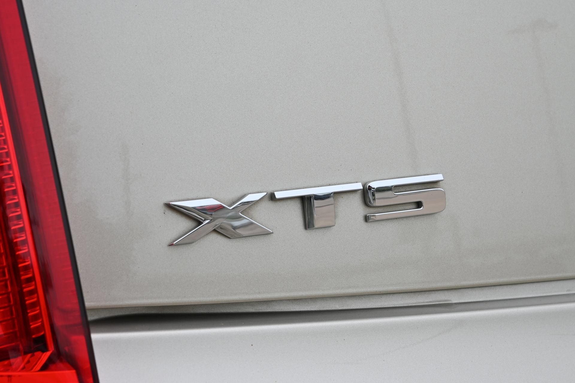 2013 Cadillac XTS Luxury