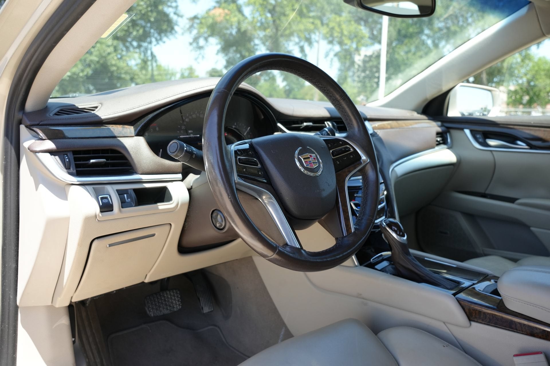 2013 Cadillac XTS Luxury