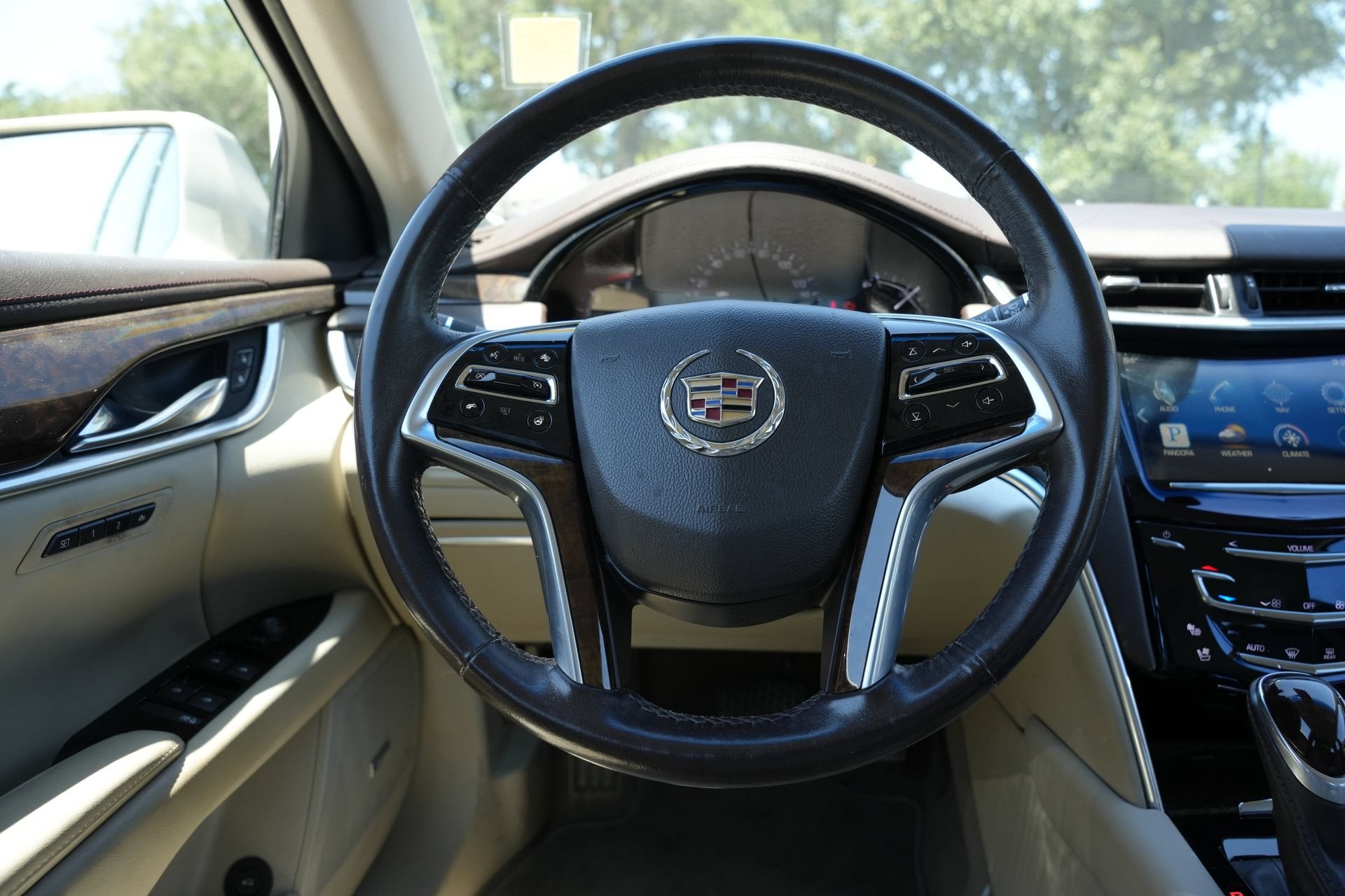 2013 Cadillac XTS Luxury