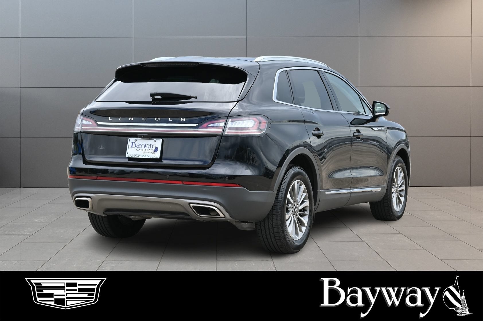 2023 Lincoln Nautilus Standard