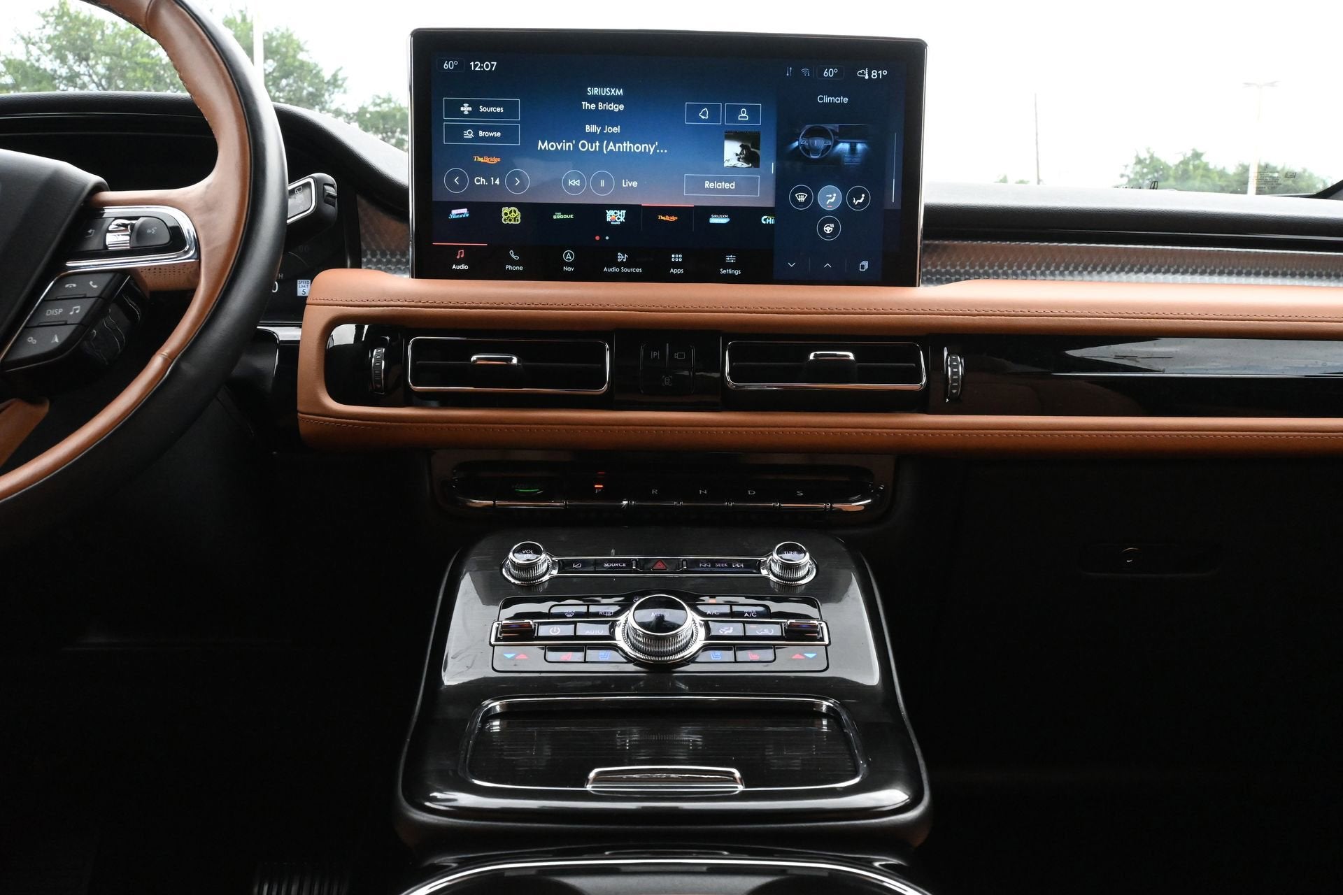 2022 Lincoln Nautilus Black Label