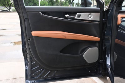 2022 Lincoln Nautilus Black Label