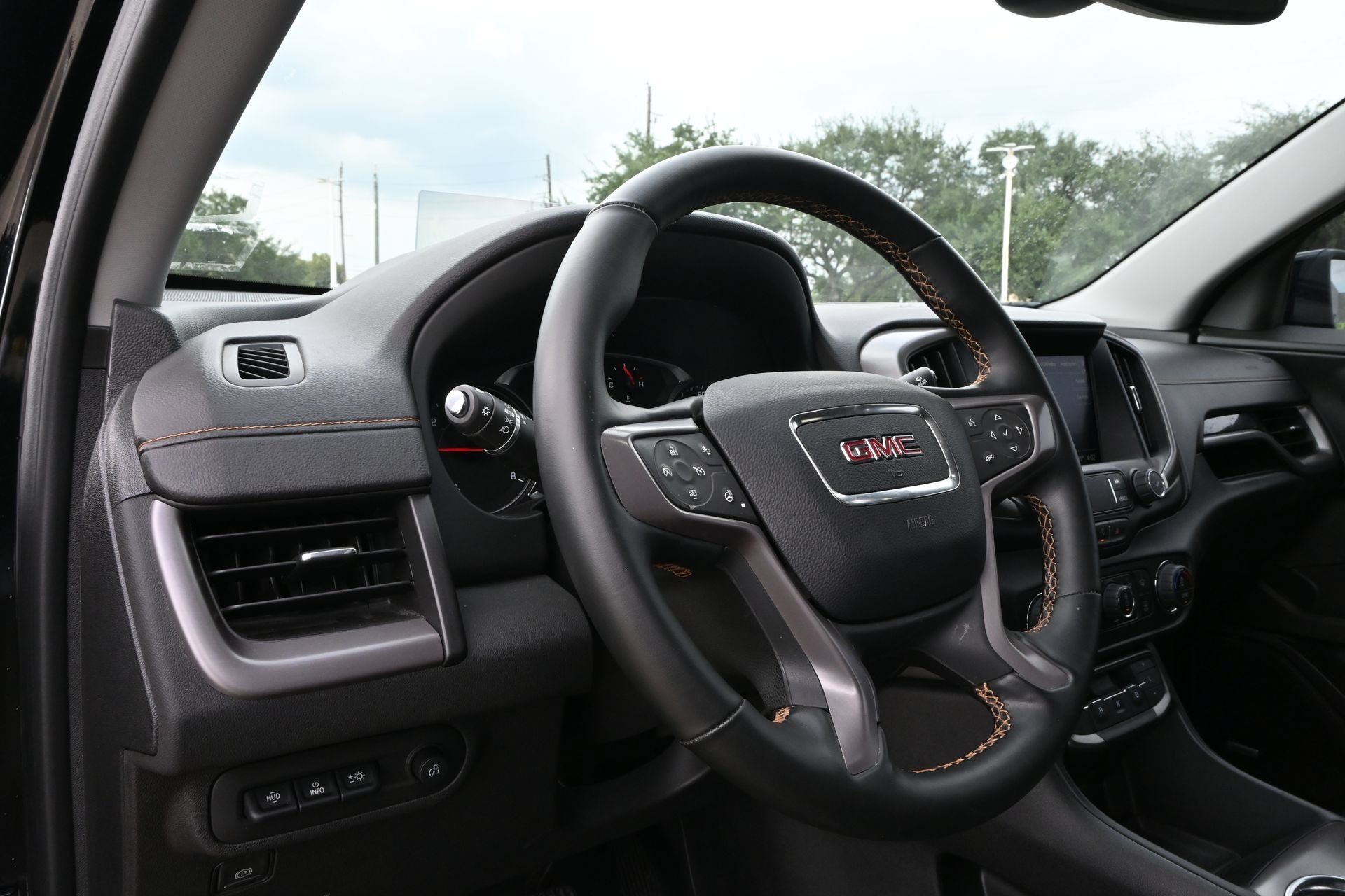 2023 GMC Terrain AT4