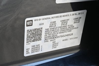 2025 GMC Sierra 1500 SLT
