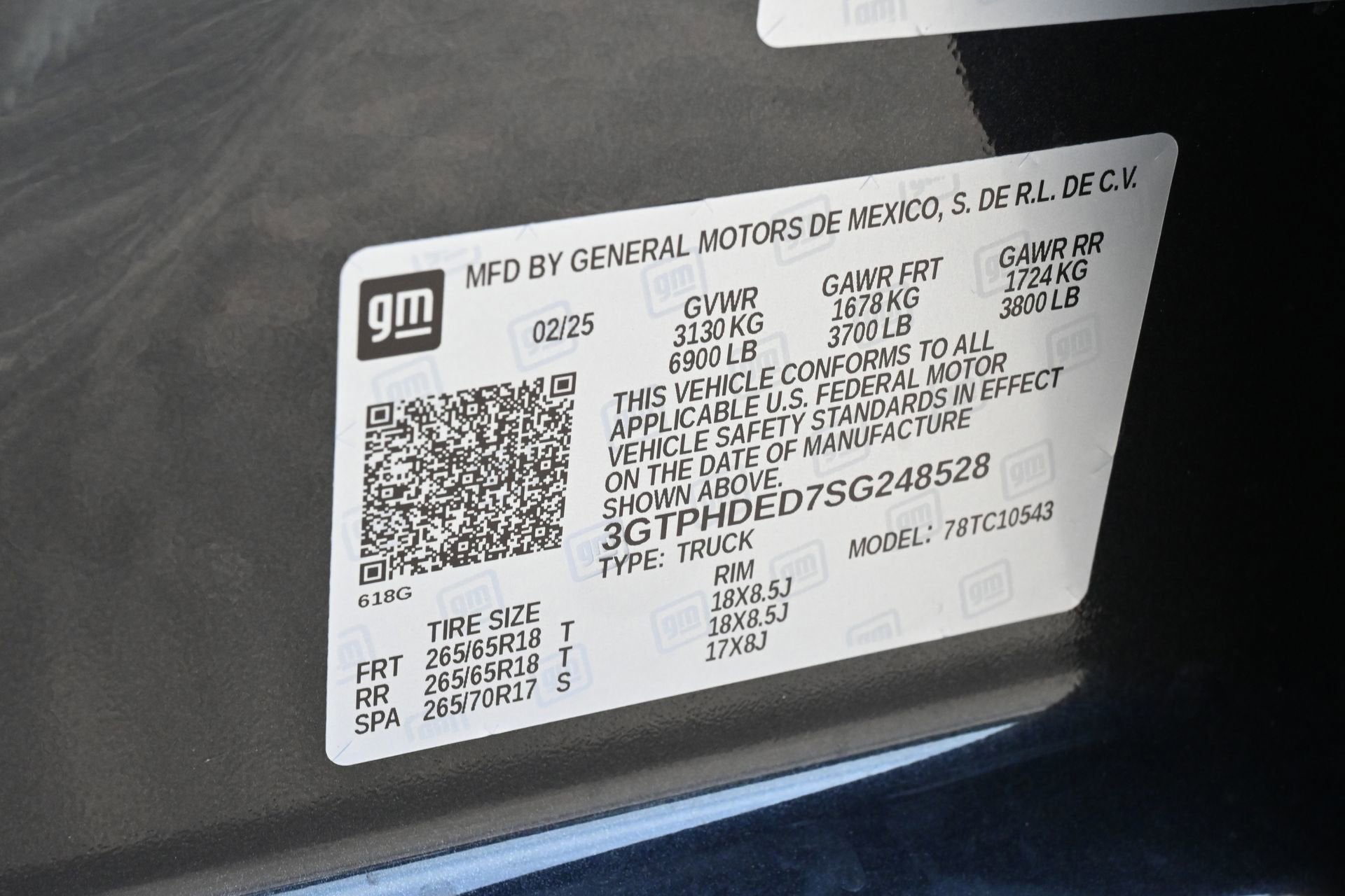 2025 GMC Sierra 1500 SLT