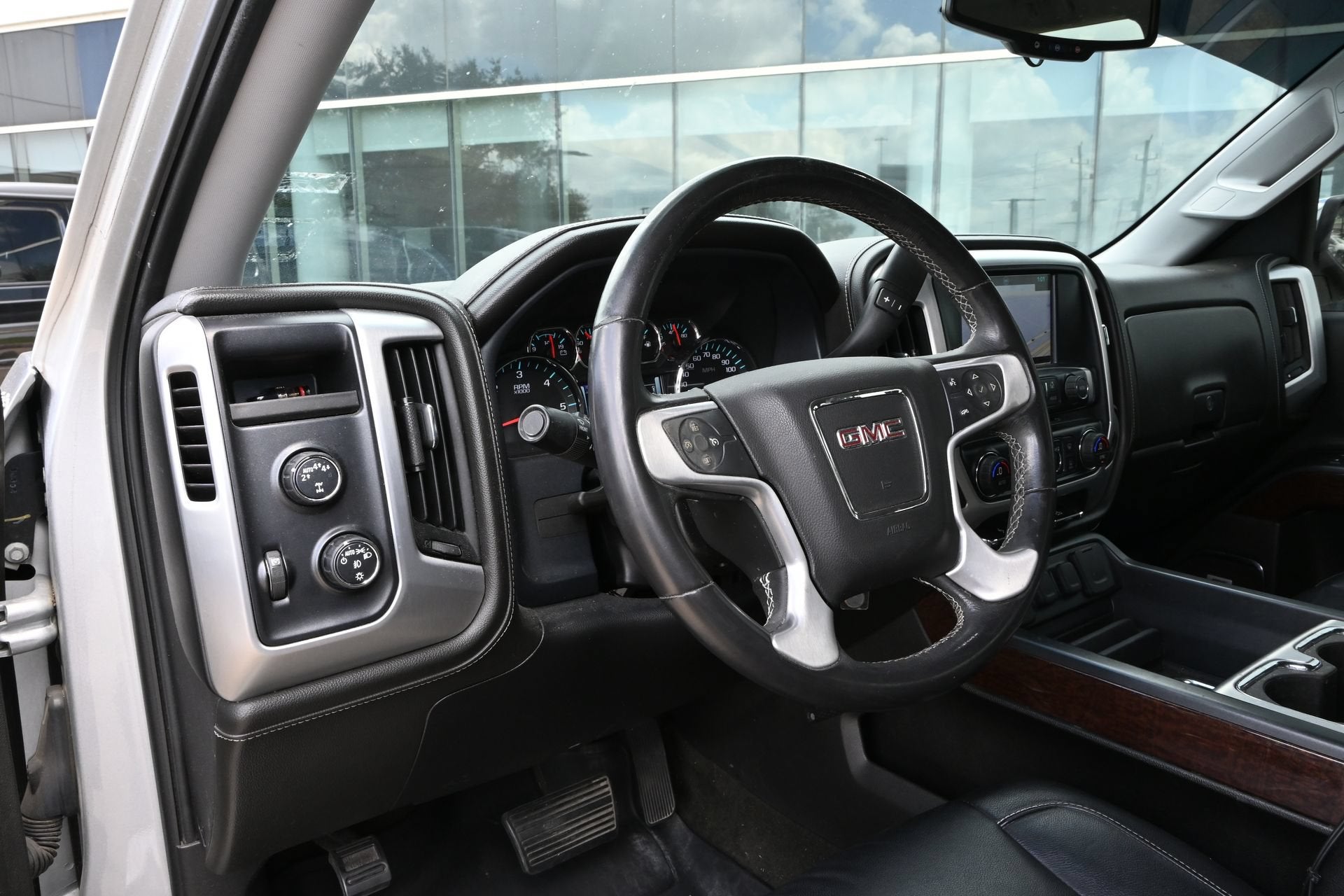 2017 GMC Sierra 1500 SLT