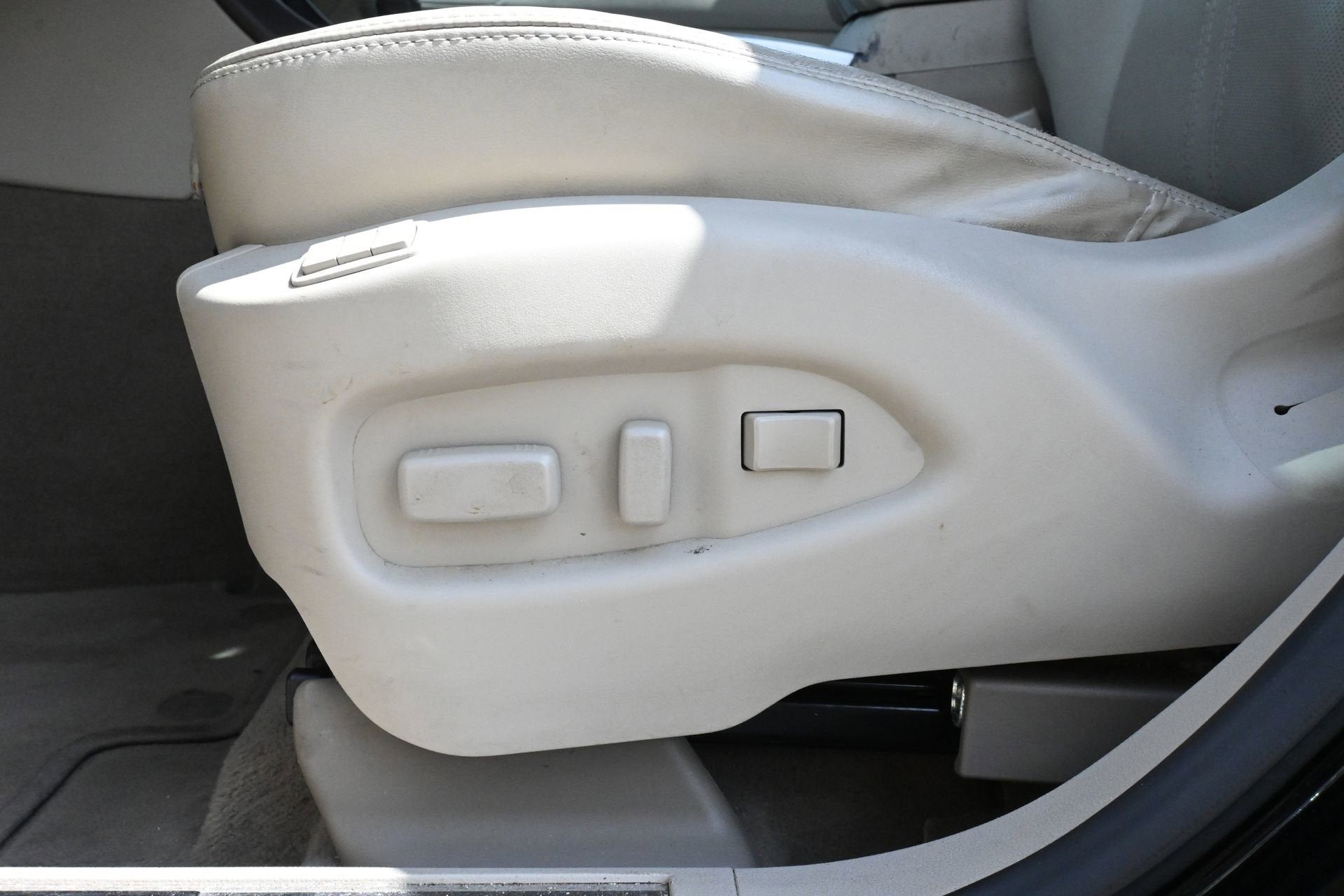 2011 Cadillac SRX Luxury Collection