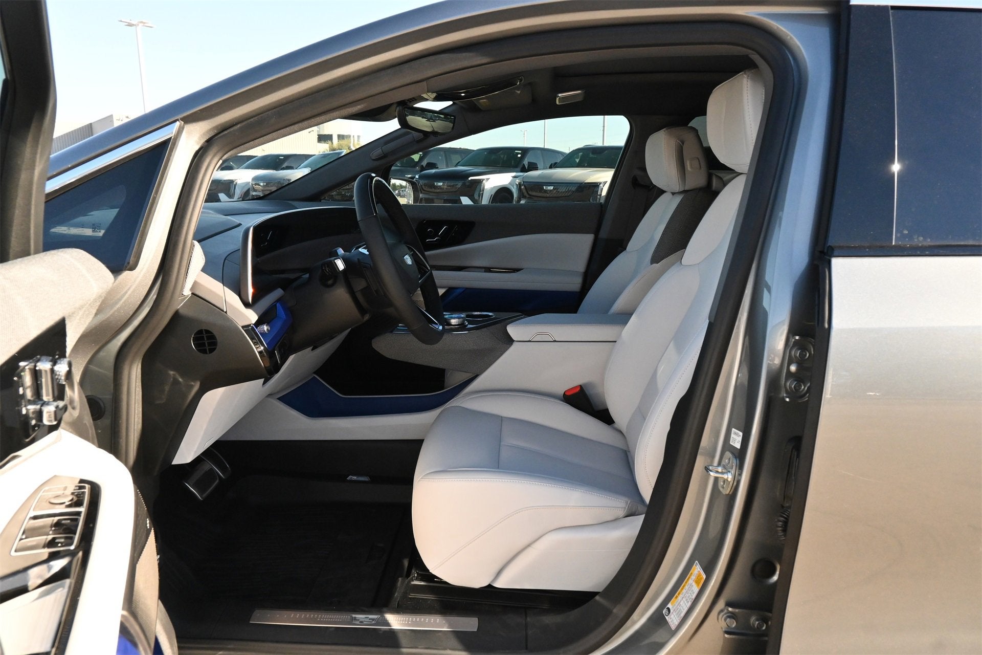 2026 Cadillac OPTIQ Luxury