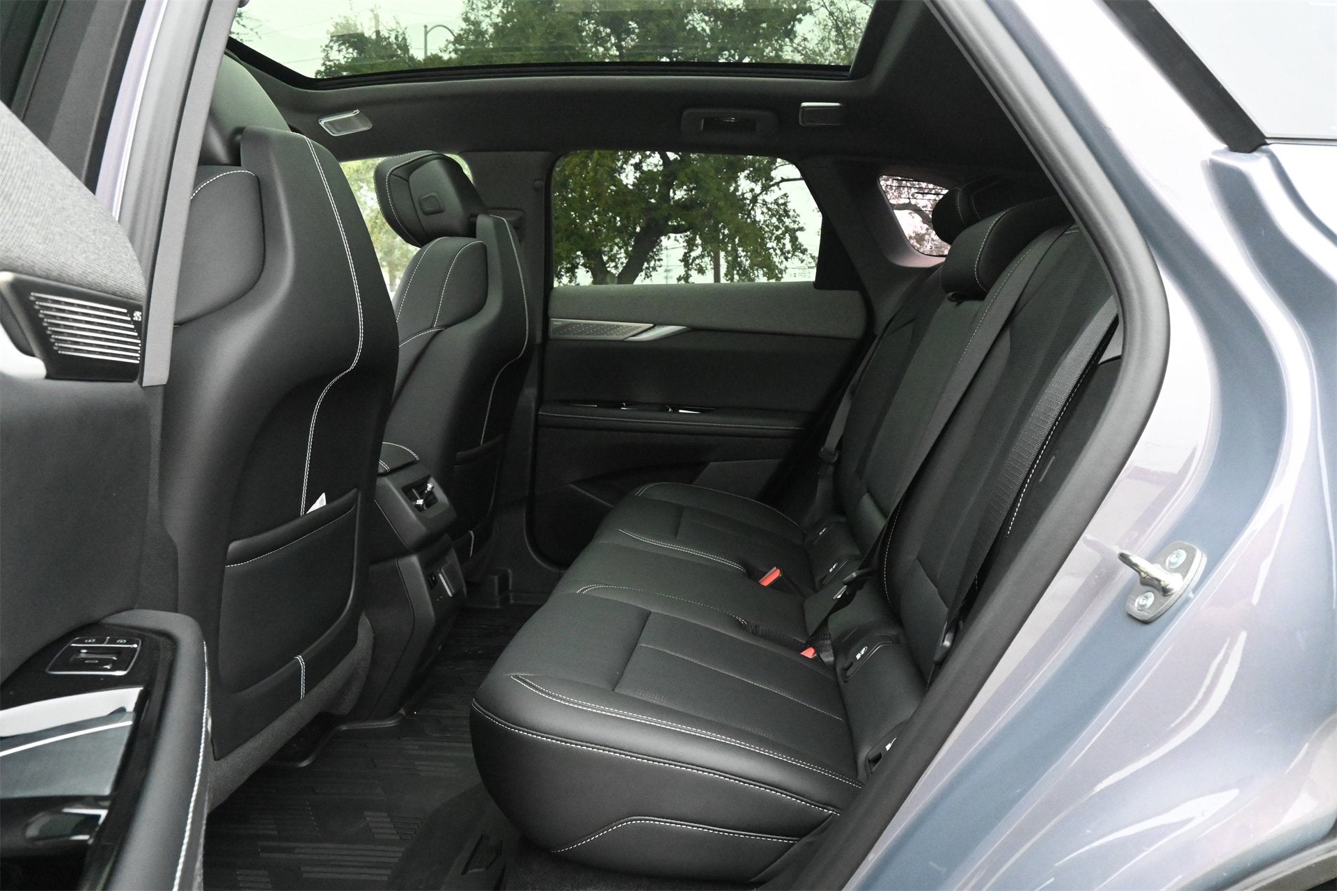 2026 Cadillac OPTIQ Premium Luxury