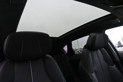 2026 Cadillac OPTIQ Premium Luxury