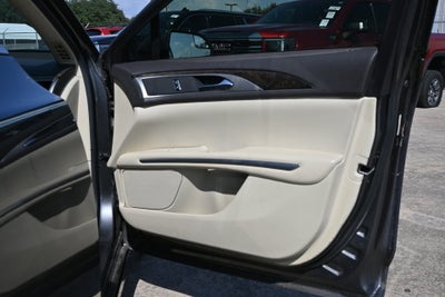2015 Lincoln MKZ Base