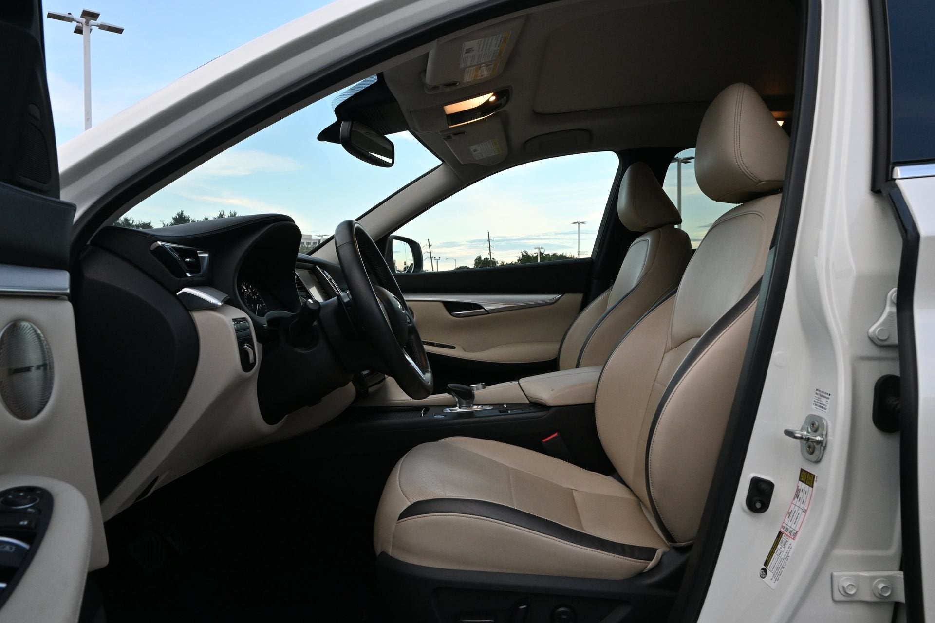 2022 INFINITI QX50 ESSENTIAL