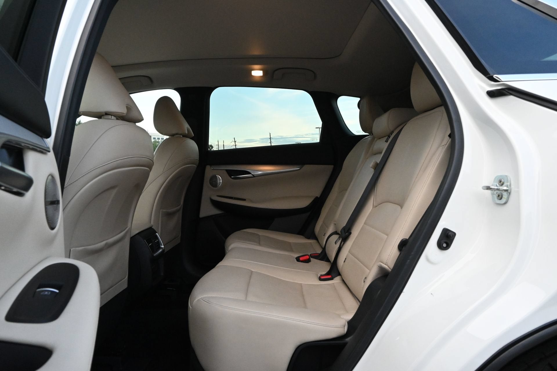 2022 INFINITI QX50 ESSENTIAL
