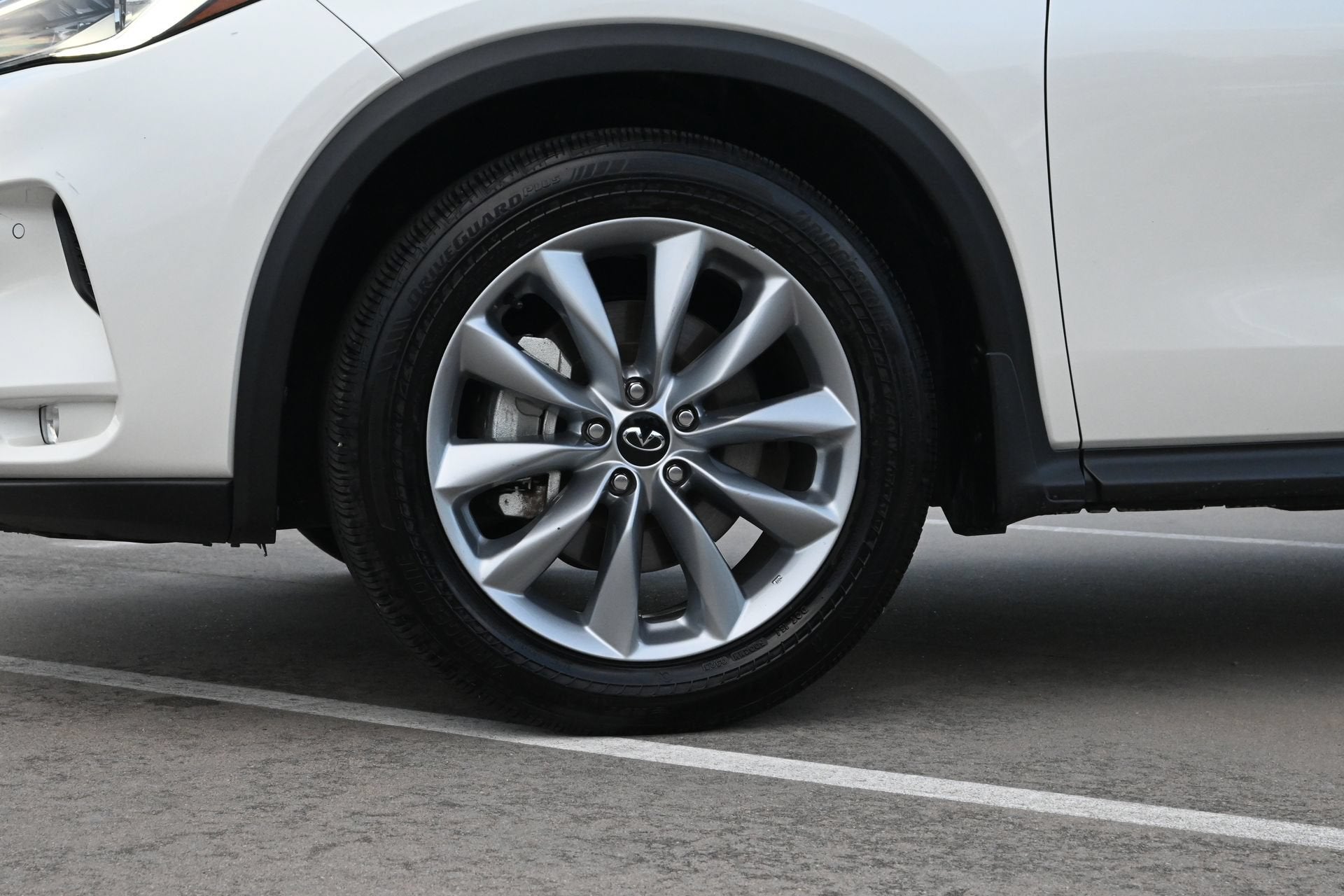 2022 INFINITI QX50 ESSENTIAL