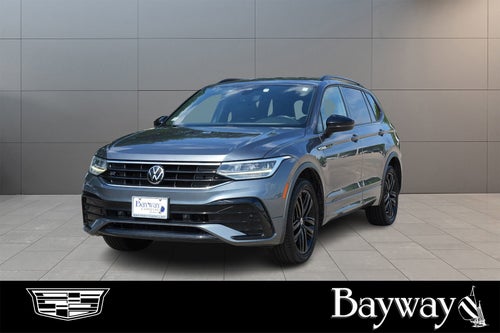 2022 Volkswagen Tiguan SE R-Line Black