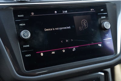 2022 Volkswagen Tiguan SE R-Line Black