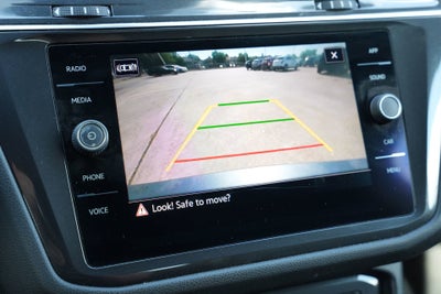 2022 Volkswagen Tiguan SE R-Line Black