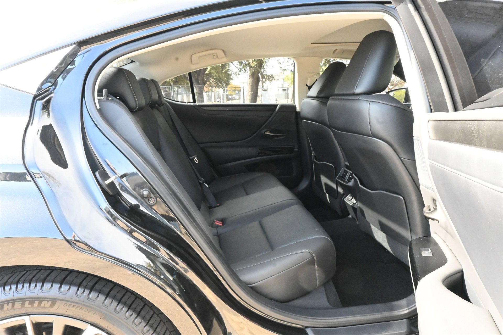 2022 Lexus ES ES 350