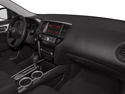 2016 Nissan Pathfinder SV